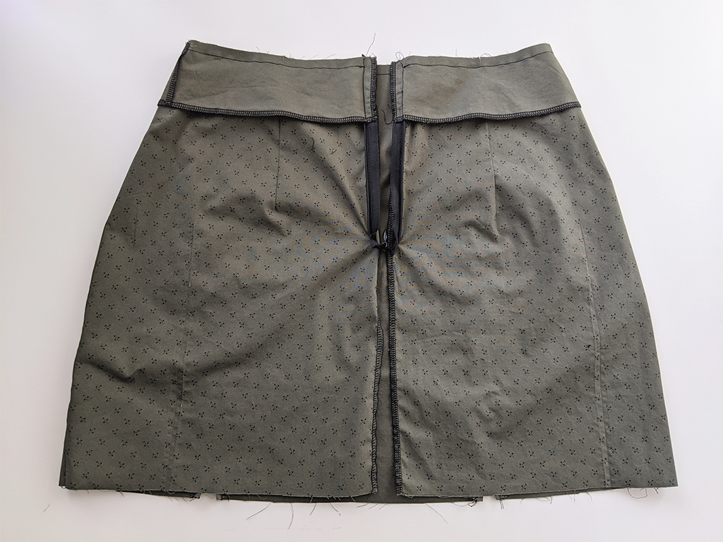 At The Seams Patterns - Sewing Tutorial: Easy Basic Mini Skirt